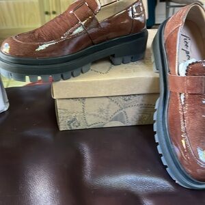 Free People Mackenzie Mary Jane Loafer in Pecan. Women’s Sz38 NEW